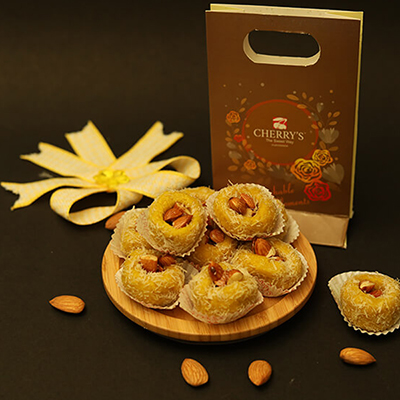 "White Chocolate bouquet cake  - 1.5kgs - Click here to View more details about this Product